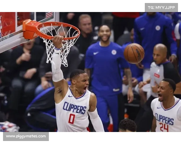 NBA历史十大扣篮时刻回顾:震撼全场的惊世之举 NBA历史十大扣篮时刻回顾:震撼全场的惊世之举